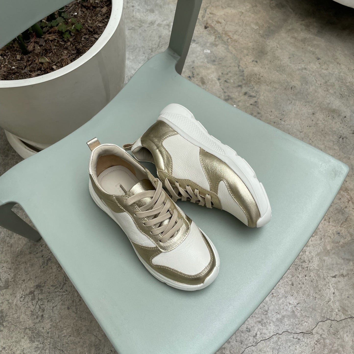 Zapatillas ALESSIA en cuero - Dorado