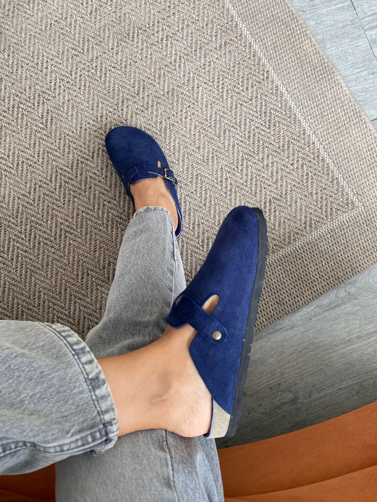 ZUECO CHLOE EN CUERO AZUL